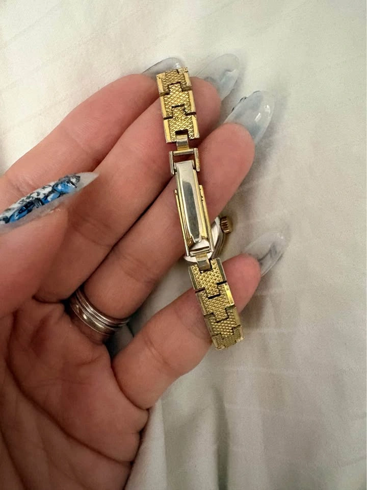 Vintage Rotary Ladies Gold Tone Watch - photo 3
