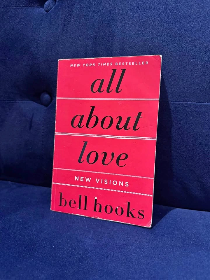 All About Love - Bell Hooks (paperback)