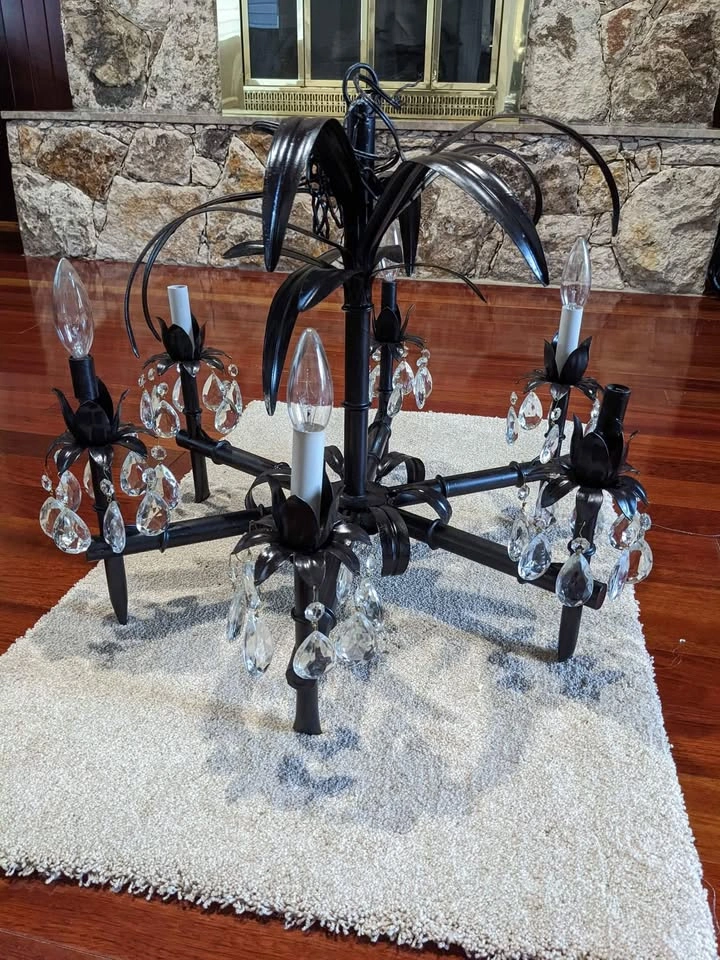 Vintage Chandelier with Crystals and Electric Candles - photo 2