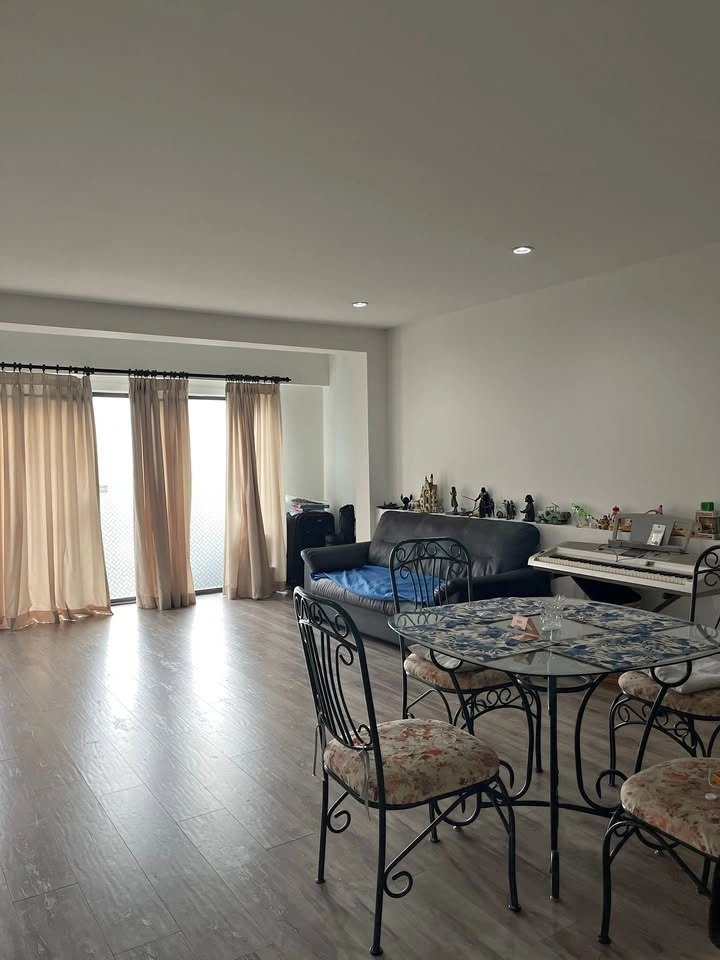 Private room for rent