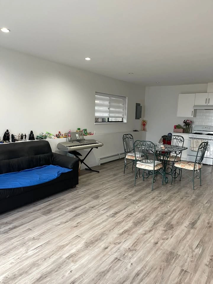 Private room for rent - photo 2