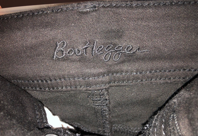 Bootlegger black skinny jeans 25W - photo 4