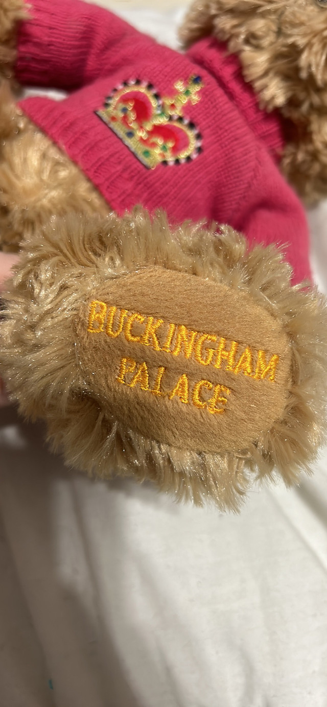 Buckingham Palace teddy bear - photo 2