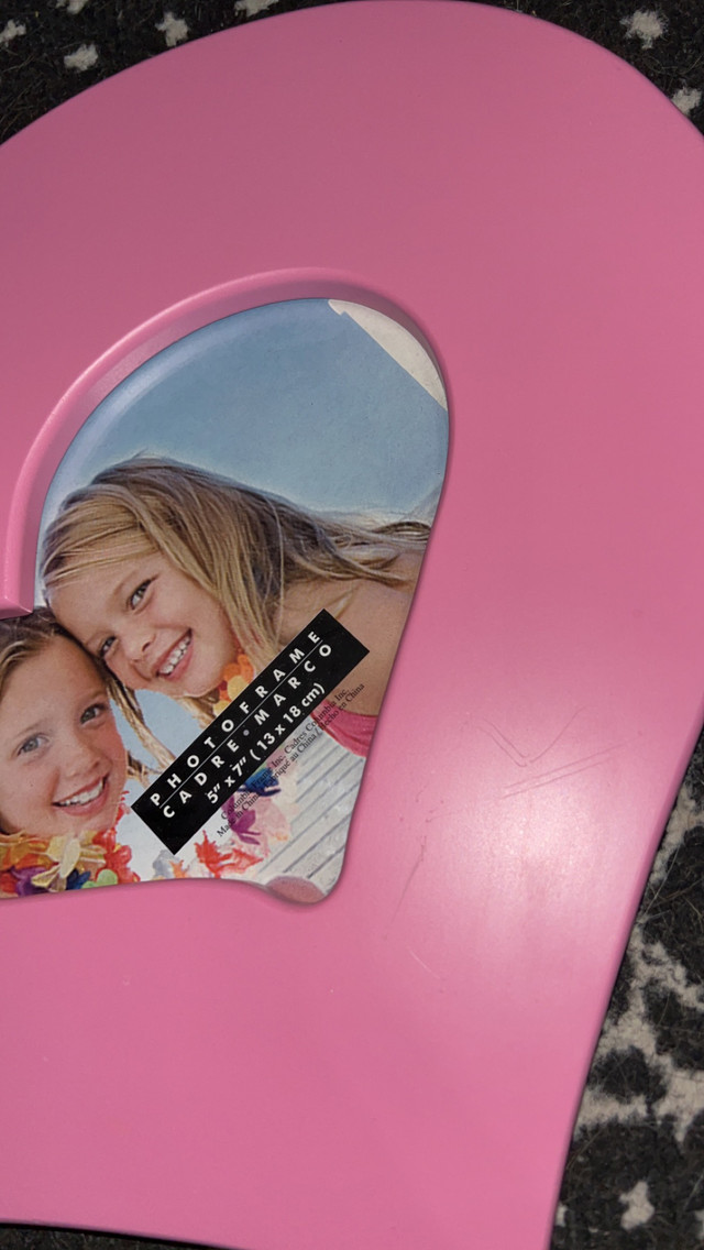 Pink heart wall picture frame - photo 2