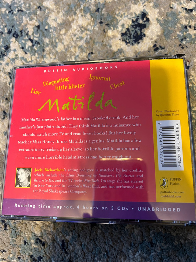 Roald Dahl Matilda CD audiobook - photo 4