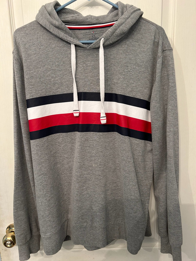 Tommy Hilfiger gray sweater
