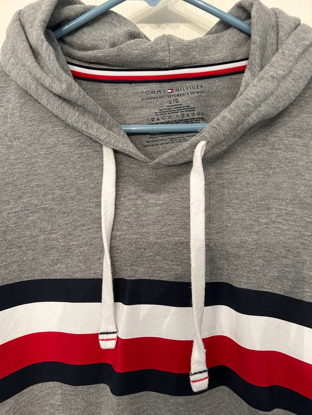 Tommy Hilfiger gray sweater - photo 2