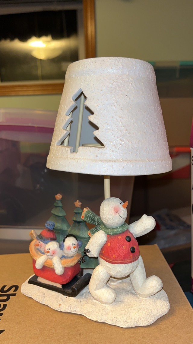 Snowman Christmas candle holder lamp