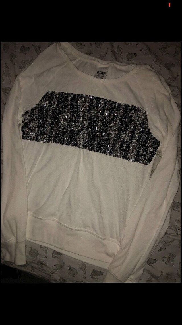 Victoria’s Secret long sleeved shirt - photo 2