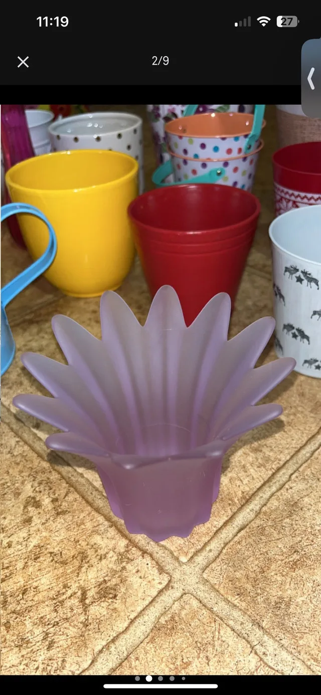 Plant pots and vases image indicator(2)