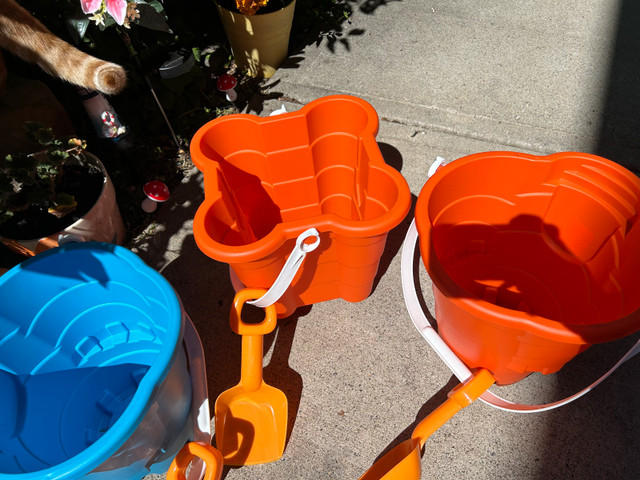 Sandcastle buckets - photo 2