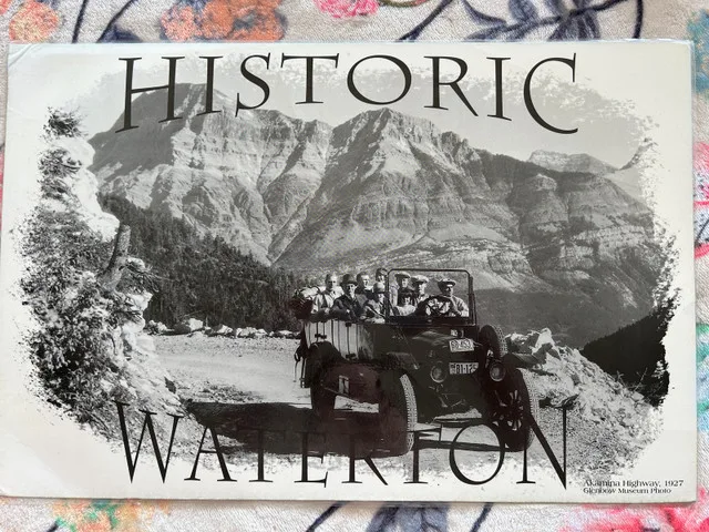 Waterton lakes table placemat image indicator(2)