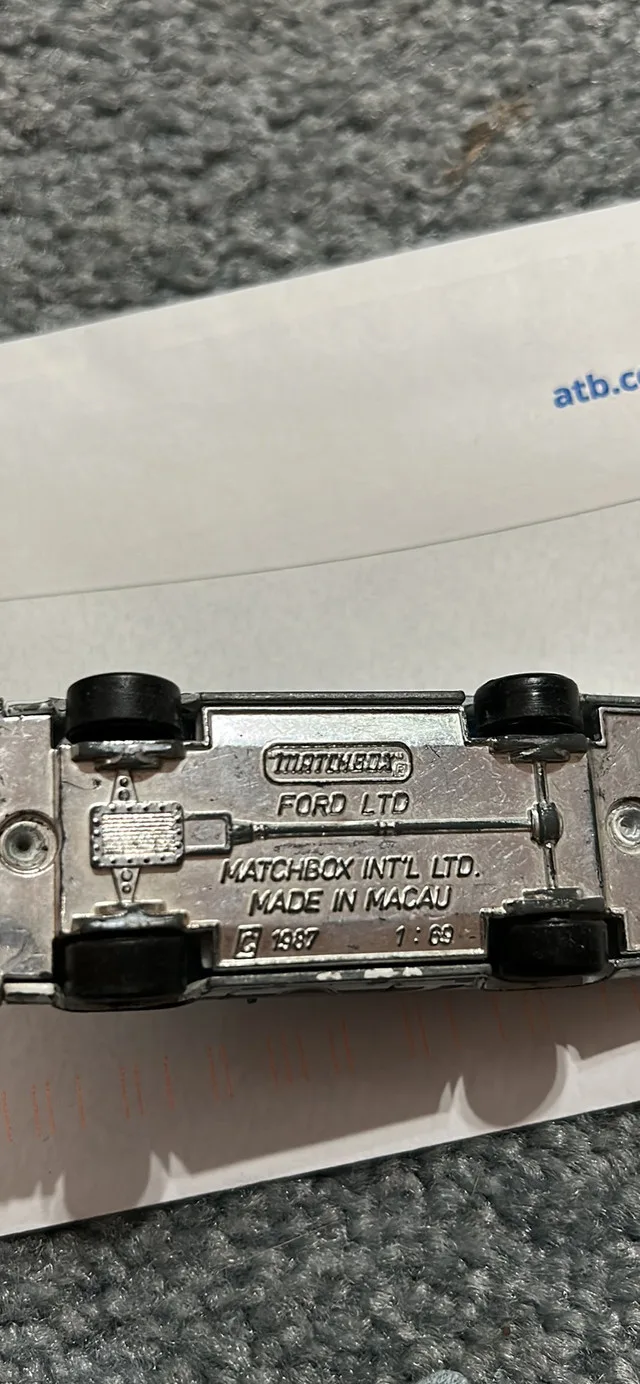 Matchbox Ford police car image indicator(3)
