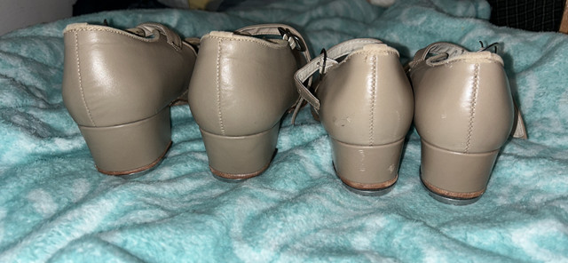 Capezio tap shoes 1 & 3.5 - photo 3