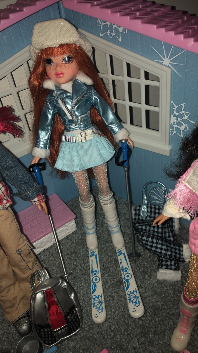 Moxie girlz magic snow cabin dolls house set - photo 5