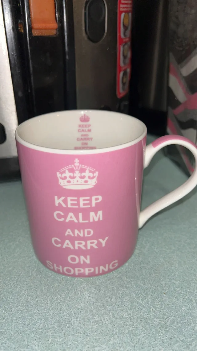 Keep calm and carry on shopping mug