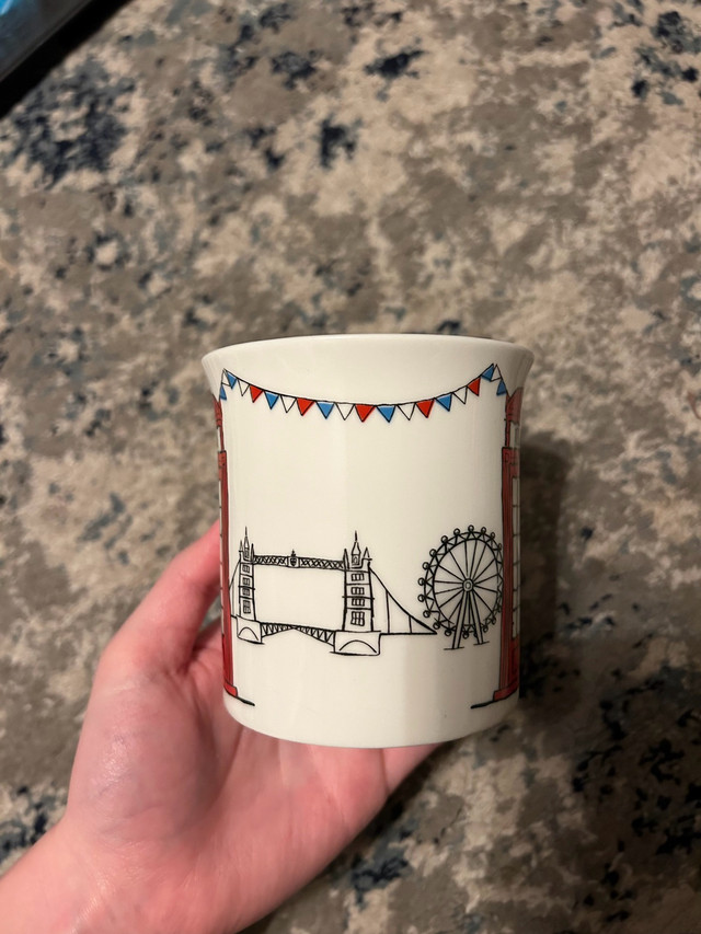 London England mug - photo 2