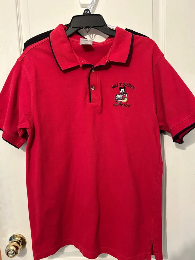 Vintage Disney Mickey Mouse shirt