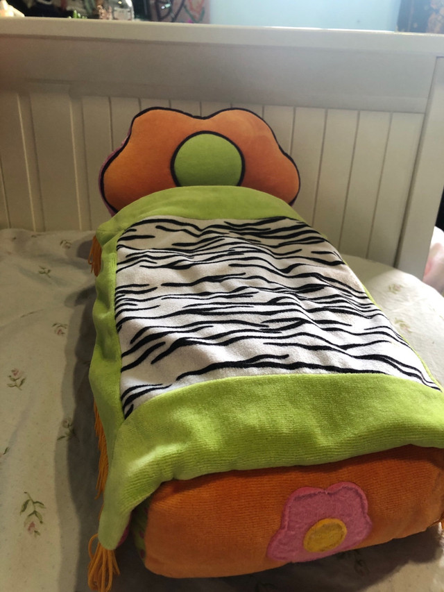 Groovy girls doll bed - photo 3