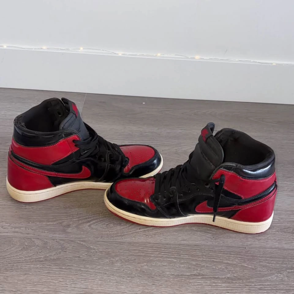 Air Jordan 1 Retro High OG Patent Bred - photo 5