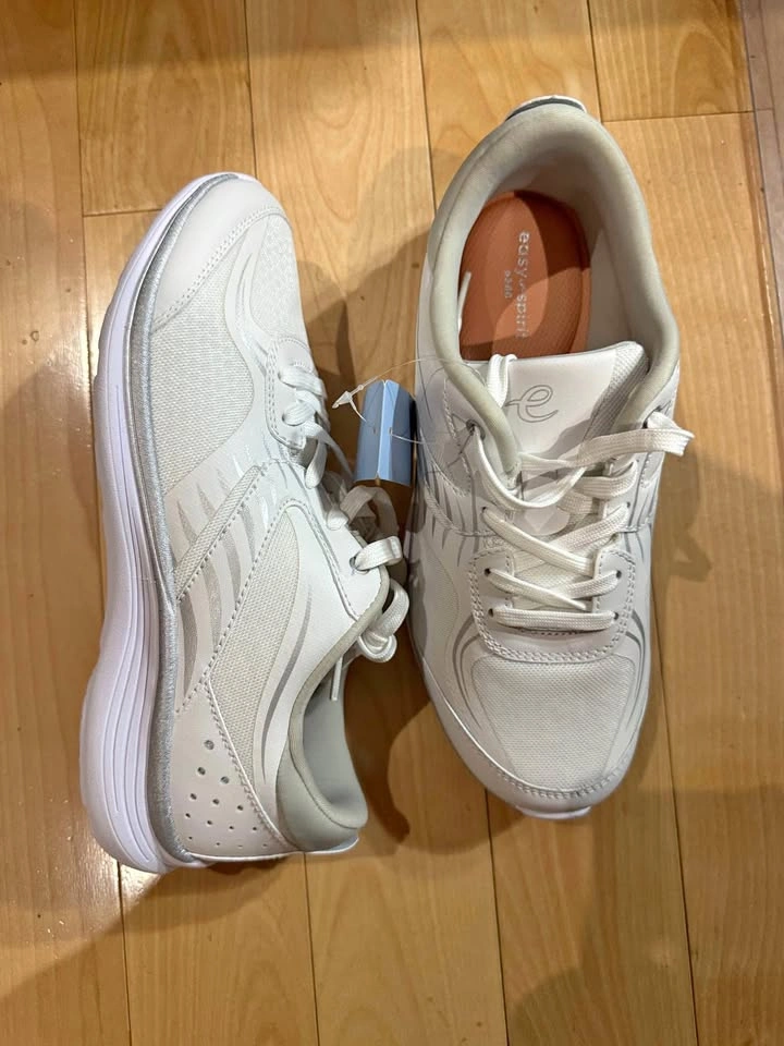 Easy Spirit Sneakers