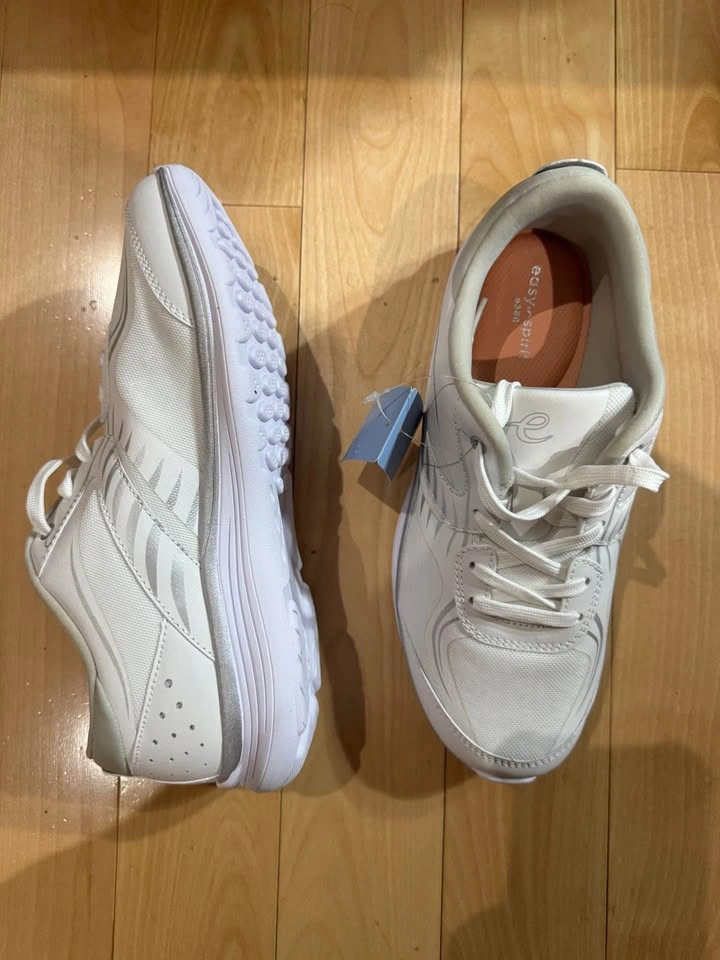 Easy Spirit Sneakers - photo 2