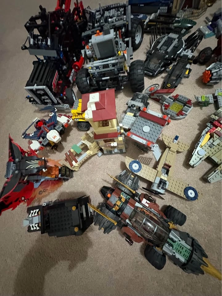 Giant Lot of Lego Sets & Bulk (Ninjago, Marvel, Minecraft, Etc.) - photo 2