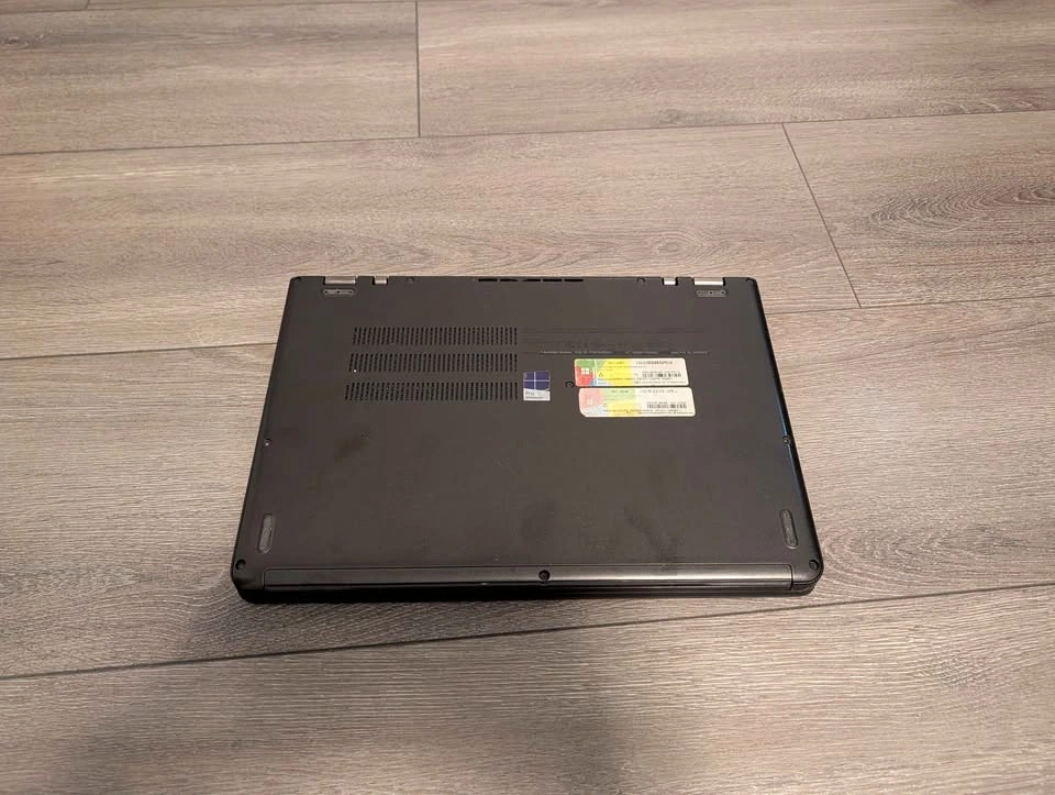 Lenovo ThinkPad Yoga 12 Touchscreen 2-in-1 Laptop - photo 5