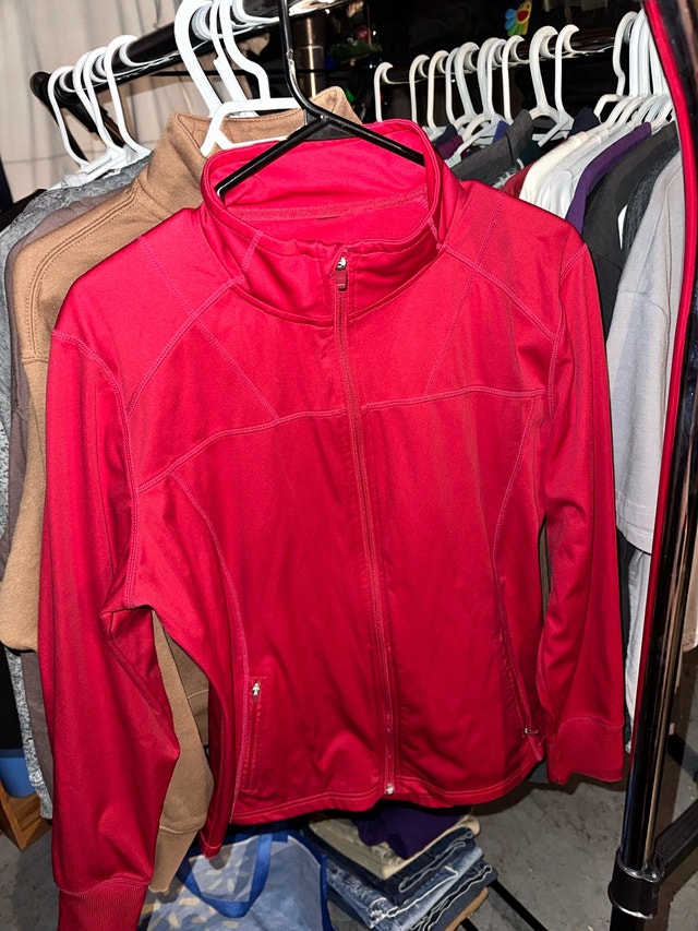 Women's Tops, Sweaters & Jackets/Blazers - $2 Each