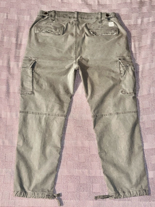 American Eagle Grey Cargo Pants Size 36x30 - photo 2