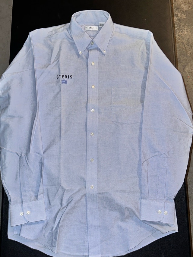 Van Heusen Men's Light Blue Button Up Shirt - Large