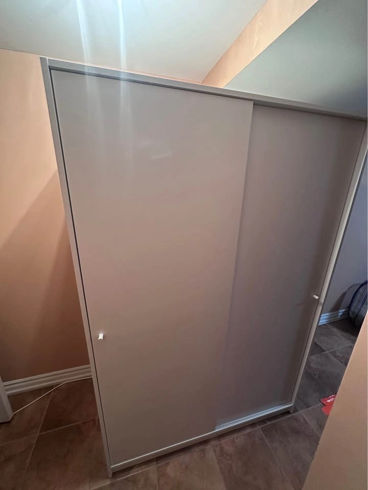 Moving out Sale 🔥 IKEA Kleppstad Wardrobe Sliding Doors - photo 4