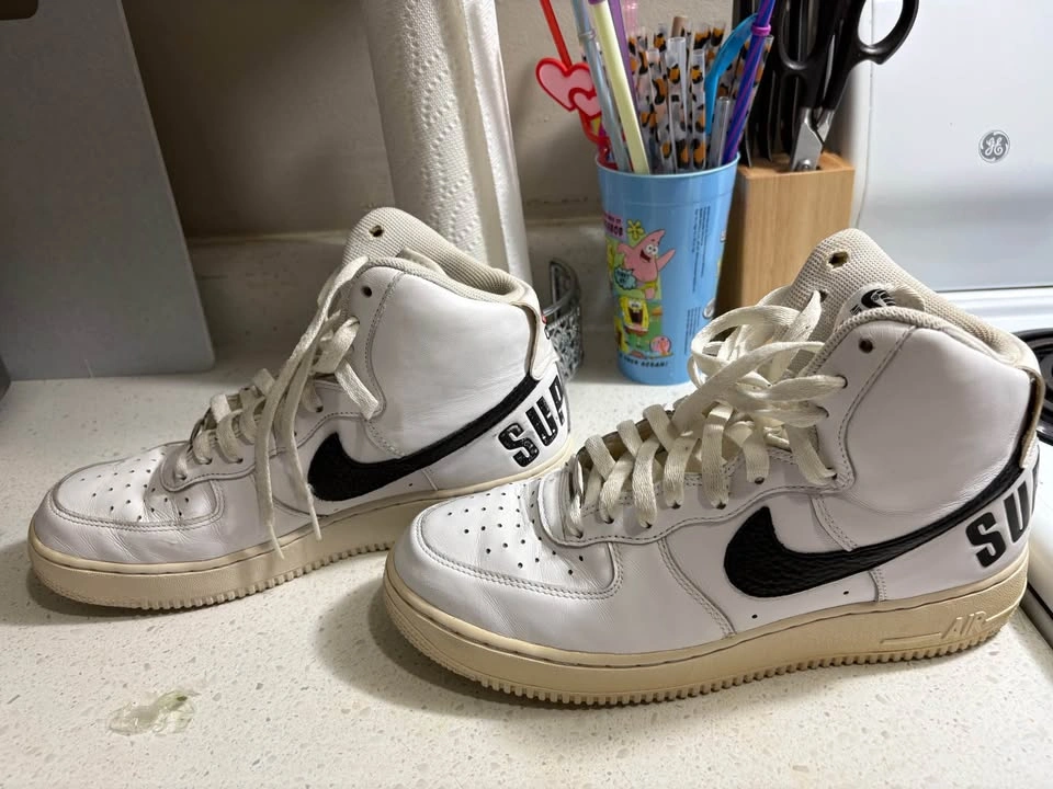 Supreme x Nike Air Force 1 High Size 9 - photo 3