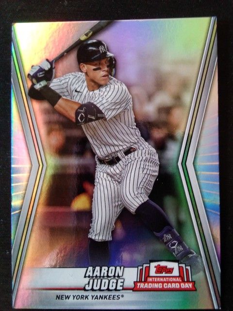 Topps New York Yankees Baseball Trading Cards