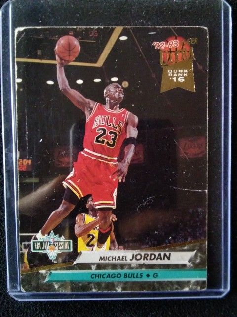 92-93 Fleer Ultra Michael Jordan Basketball Card