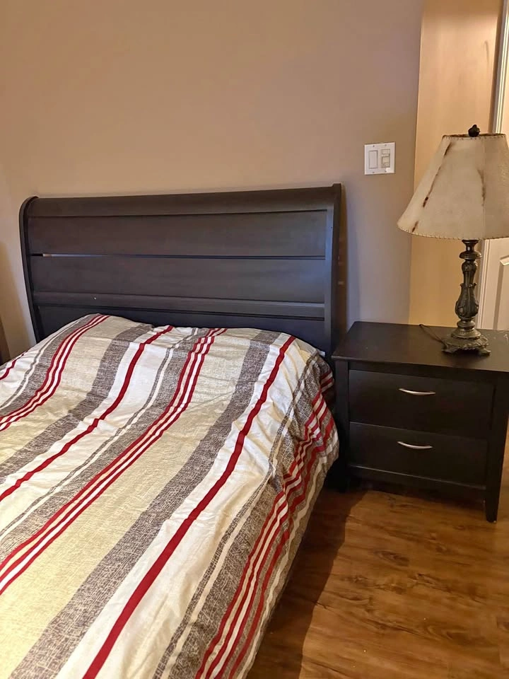 Dark Brown Queen Bedroom Set - Headboard, Dresser, Nightstand
