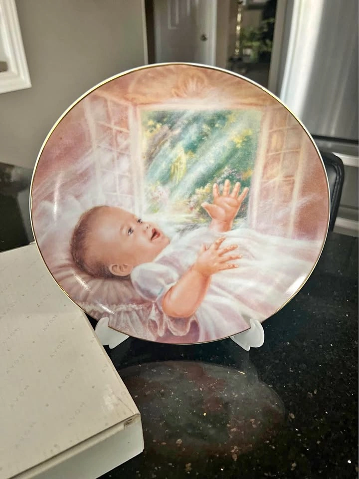 Vintage Collector's Plate - Baby's 1st