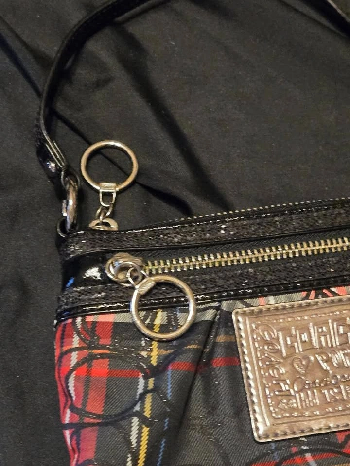 Coach Poppy Tartan Sparkle Wristlet Wallet Clutch - photo 4