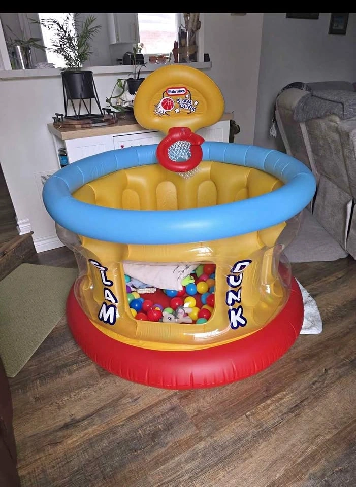 Little Tikes Ball Pit and Basketball