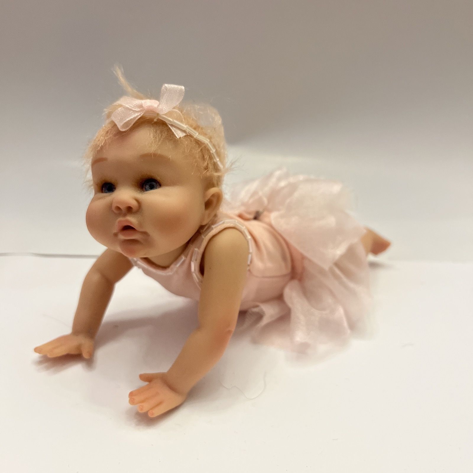 ASHTON DRAKE /JESSICA SCHENK 8 IN VINYL BALLERINA "TUTU TINY BAL