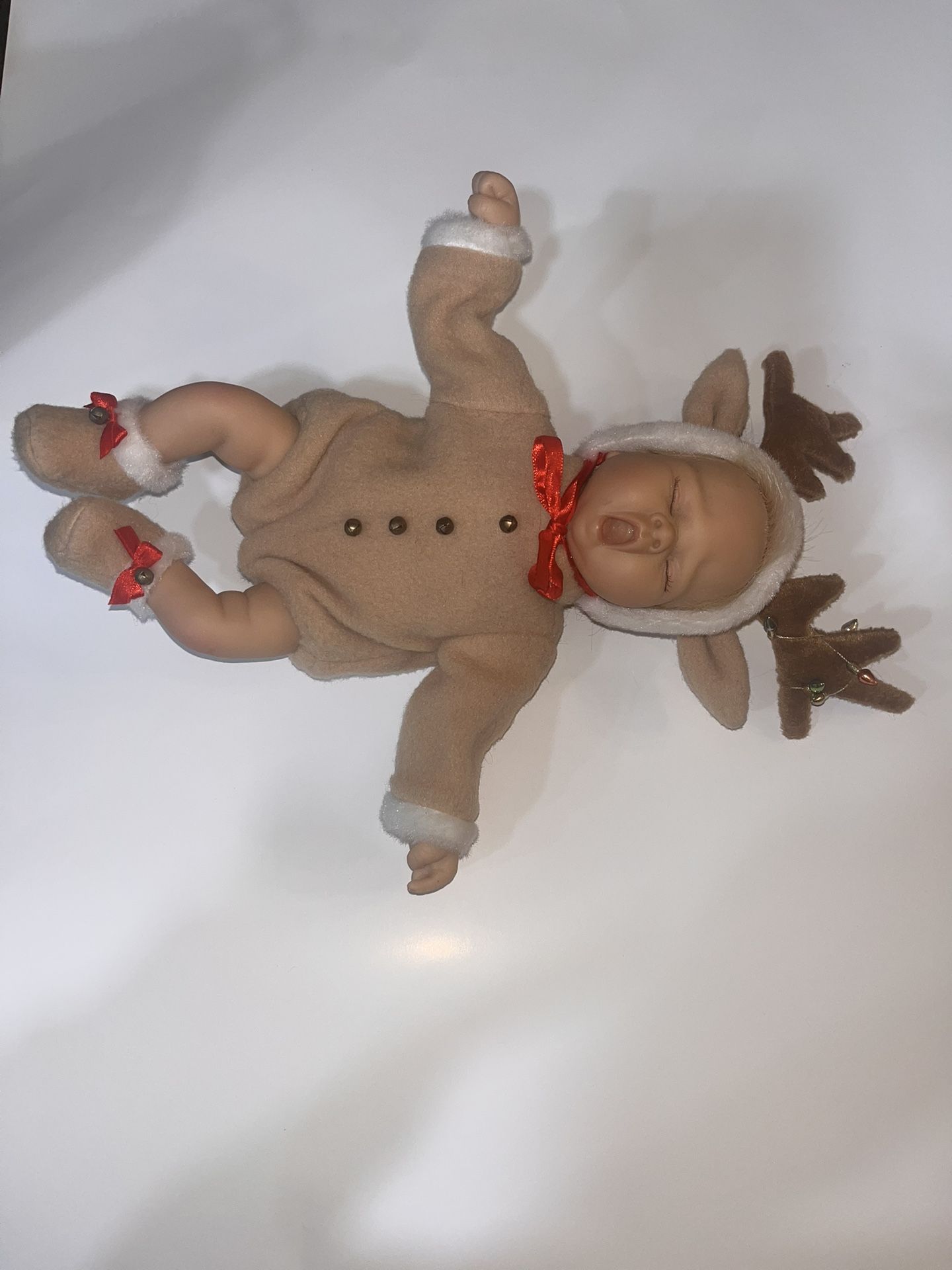Ashton Drake Sandy Faber "Ringle Deer" Doll - photo 2