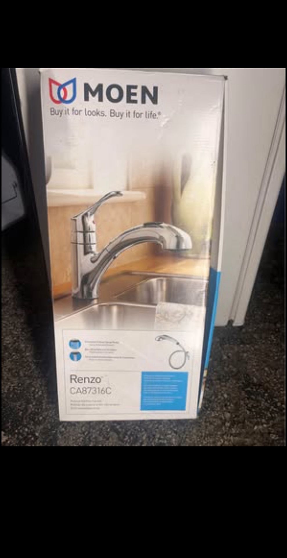 Moen Renzo CA87316C Chrome One-Handle Pullout Kitchen Faucet