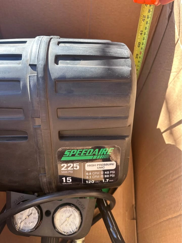 Brand New Portable Air Compressor - 15 gal Vertical - photo 5