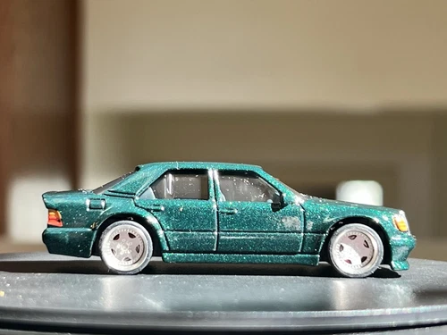 Hot Wheels Custom Mercedes 500E With AMG’s - photo 2