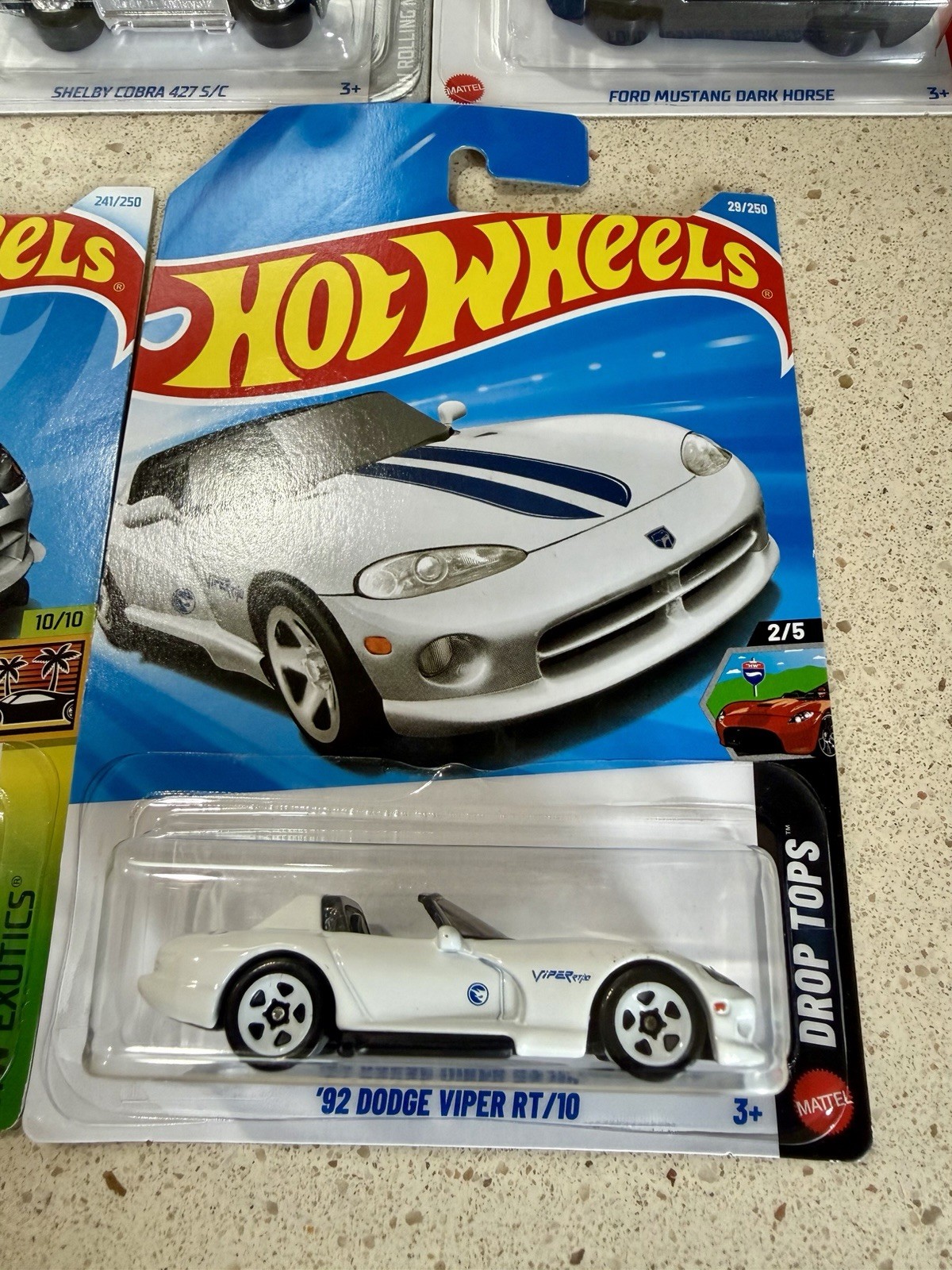 Hot Wheels American Muscle Lot of 5 - Viper ACR, Cobra, Mustangs - photo 3