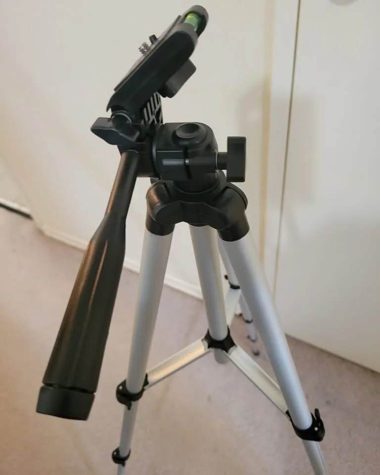 DSLR Pro Series 50-Inch Tripod image indicator(4)