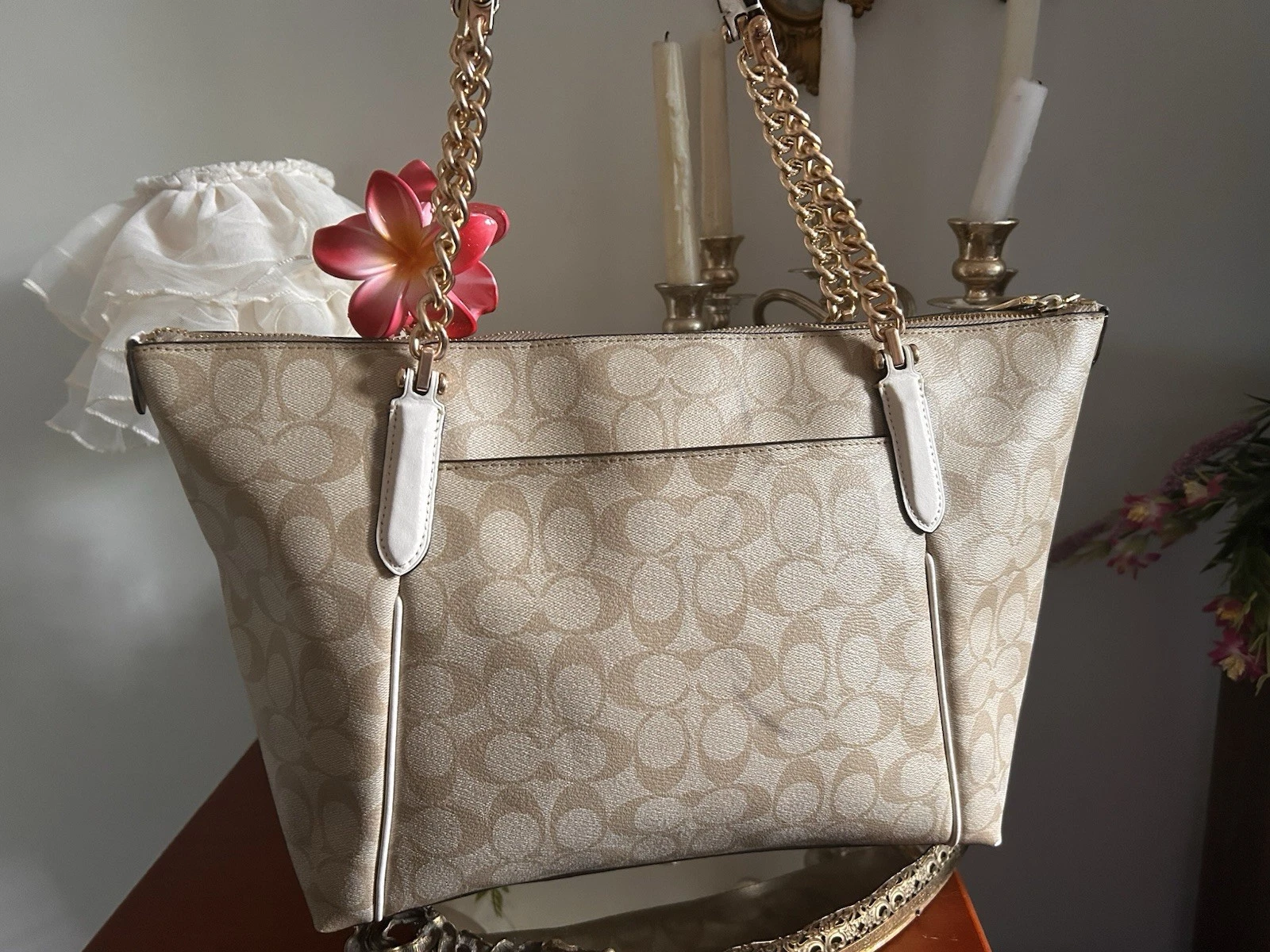 Coach Beige Logo Shoulder Bag Chain Strap Gold Hardware Zip - photo 2