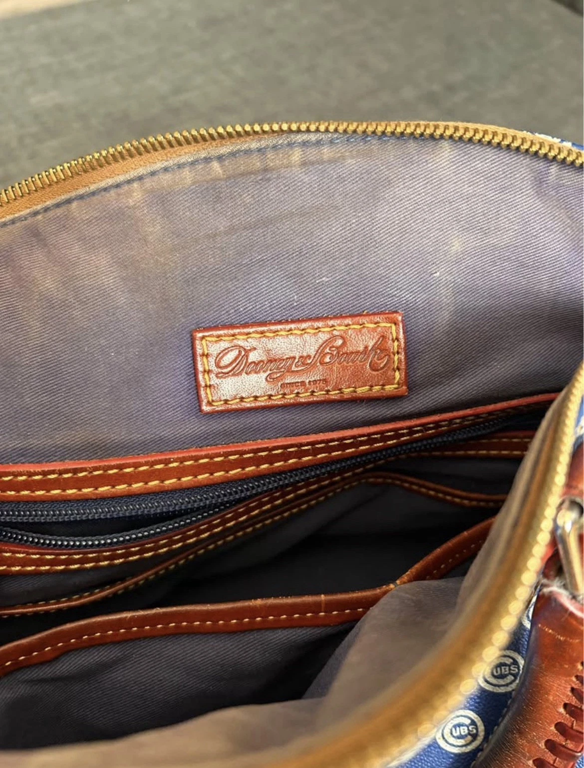 Dooney & Bourke Chicago Cubs Blue Bag with Brown Leather Trim - photo 2