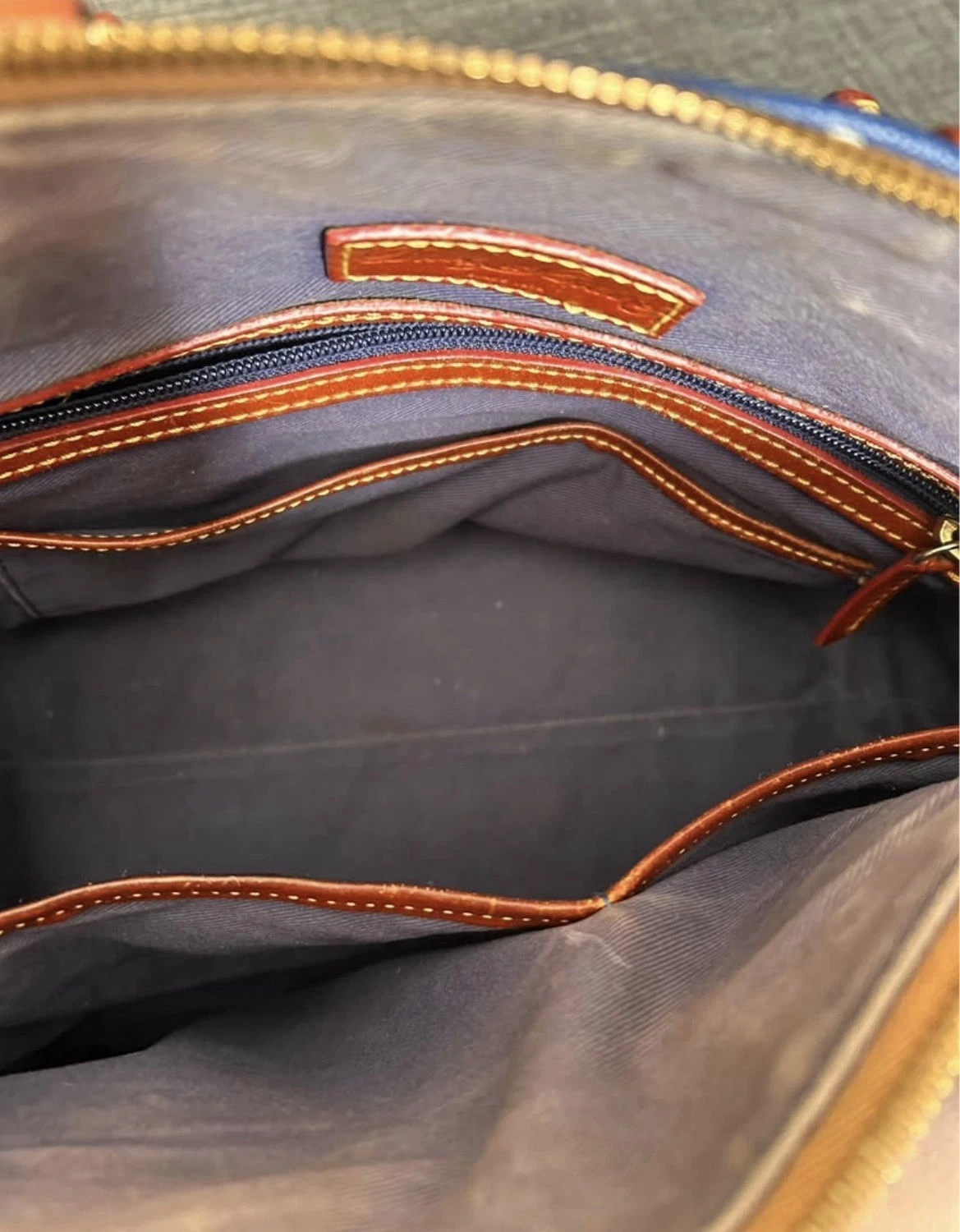Dooney & Bourke Chicago Cubs Blue Bag with Brown Leather Trim - photo 3