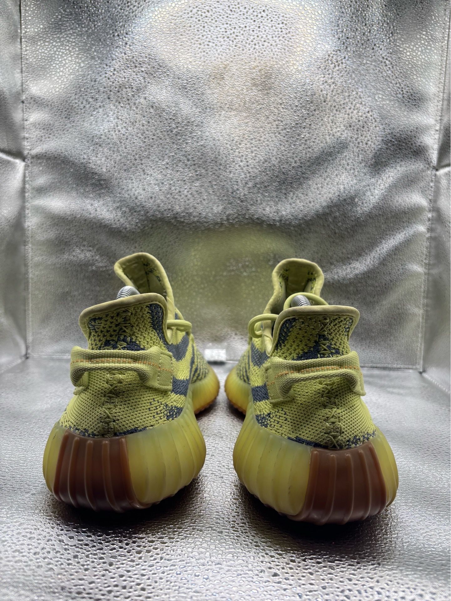 Adidas Yeezy 350 V2 Semi Frozen Yellow - photo 4
